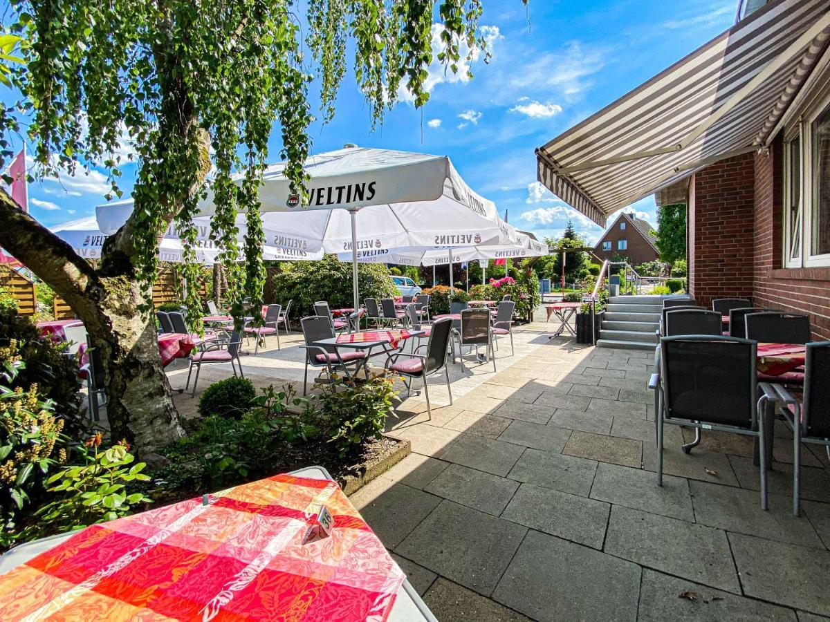 Hotel-Restaurant Vier Linden Stade Exterior photo